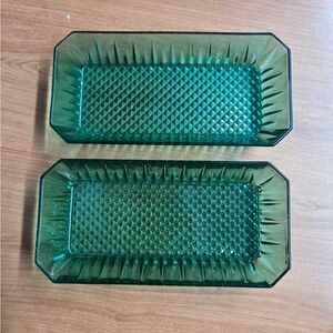 vintage Arcoroc France "Emeraude" emerald glass appetizer or relish tray (1970s)